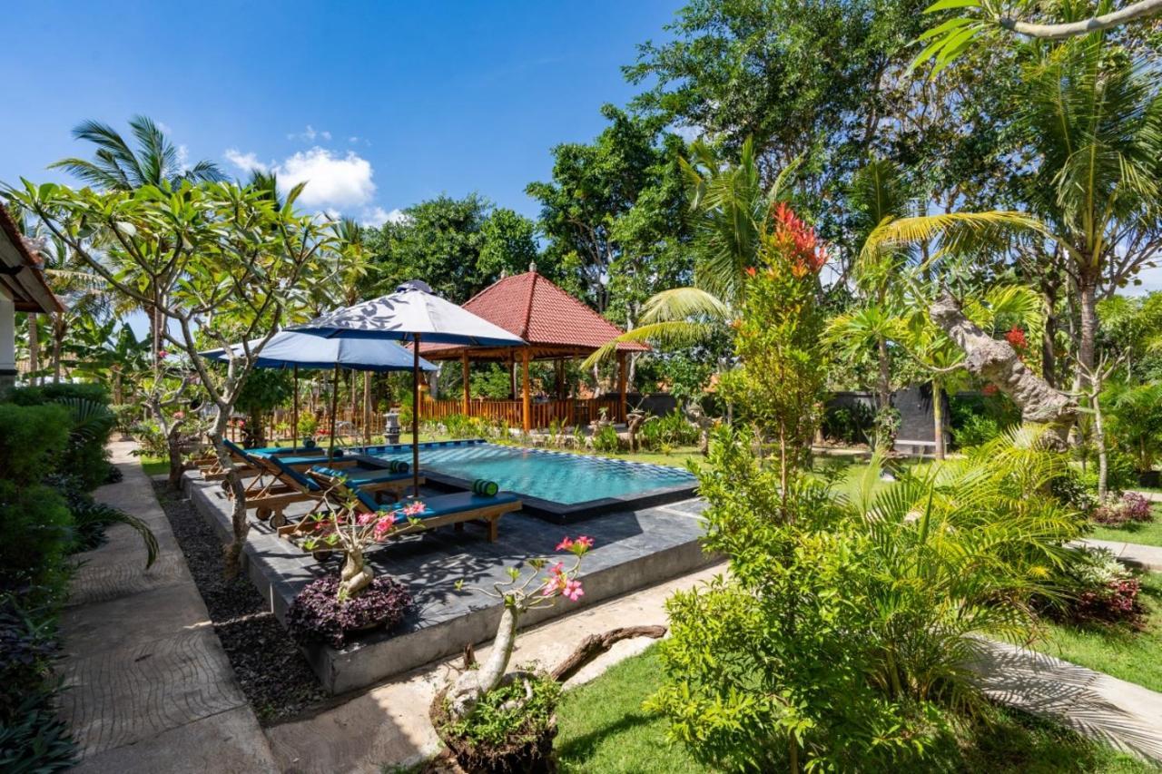 Surya Maha Bungallo Toyapakeh Exterior photo