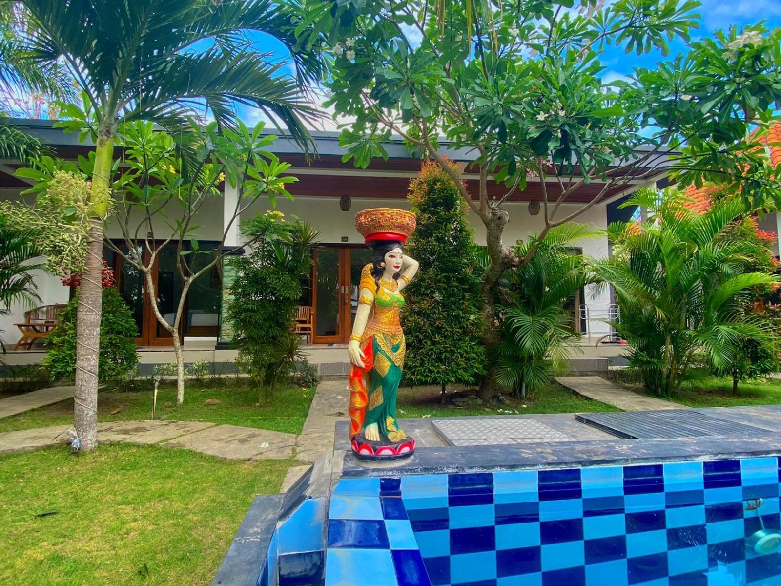 Surya Maha Bungallo Toyapakeh Exterior photo